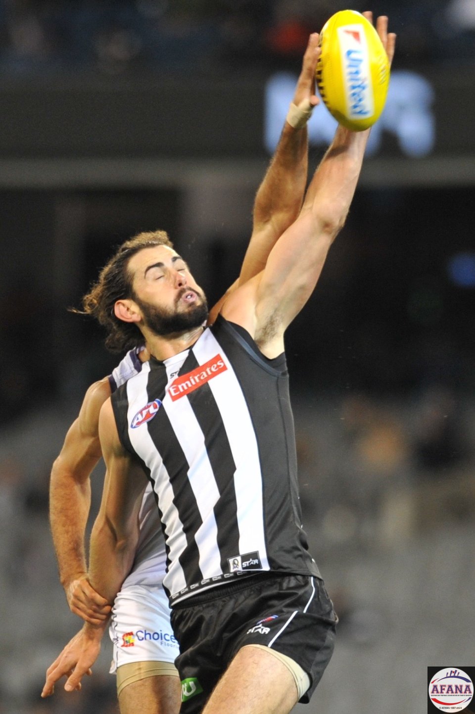 Brodie Grundy takes front spot in the ruck contest