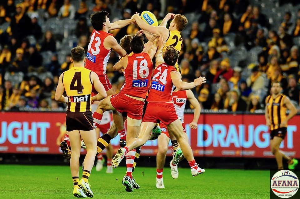 Melican (43) Sinclair (18) and Rampe (24) defend agaisnt McEvoy and O'Brien_4442